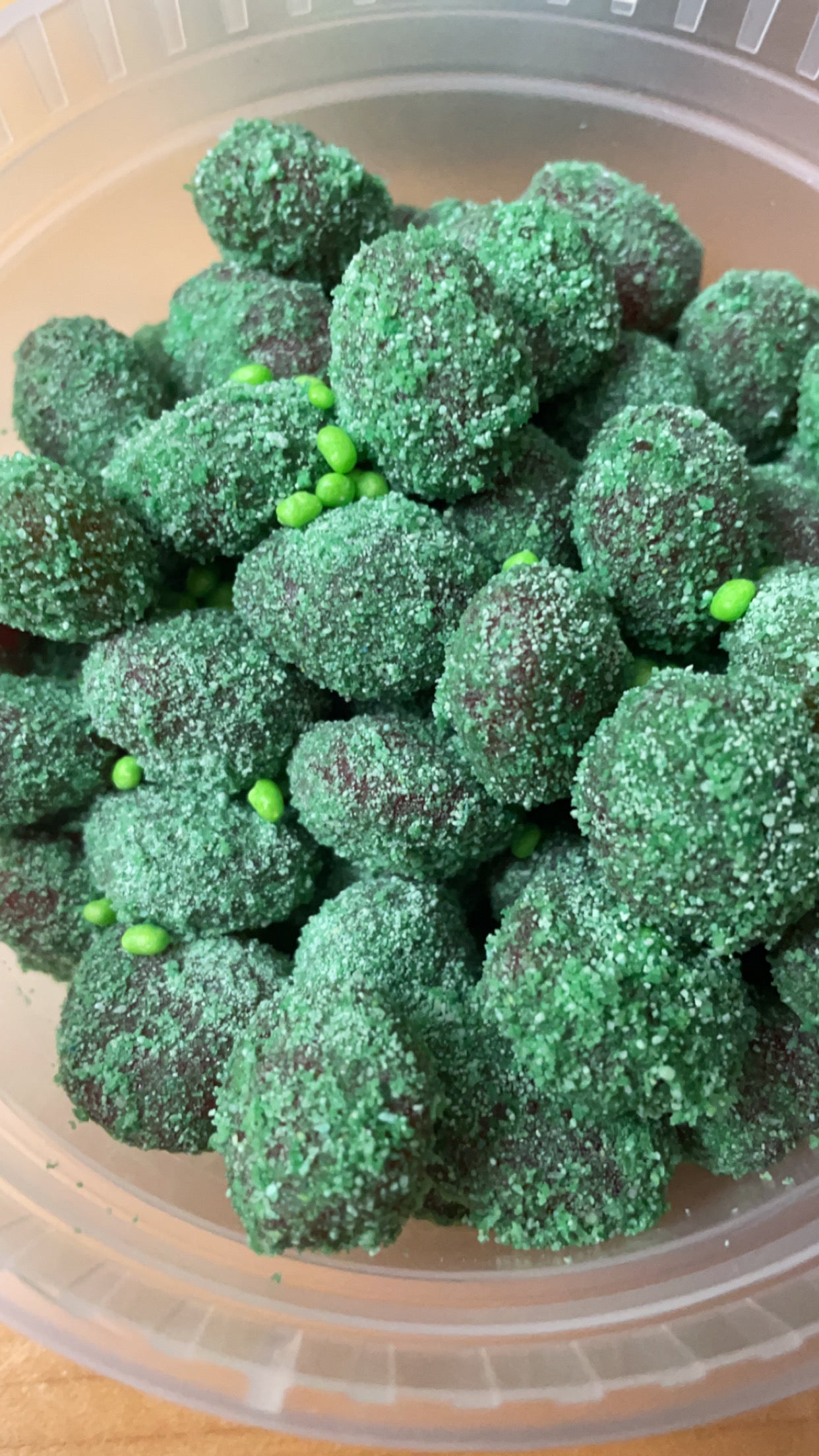 Sour Popping Green Apple Gushers 8oz